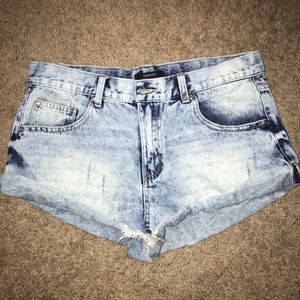 lightwash jean shorts
